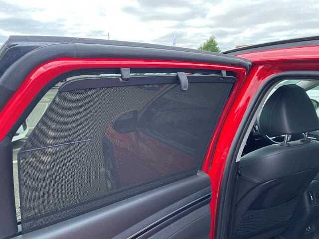 Hyundai TUCSON 1.6 T-gdi Hybrid 230 Ultimate Au Engine Red