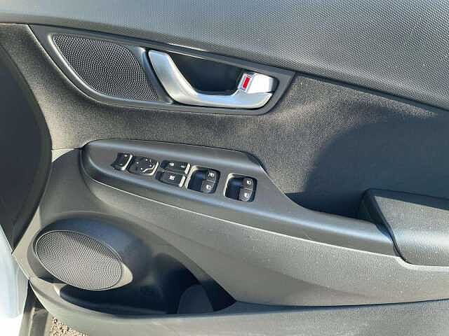 Hyundai Kona Hat 1.6 Gdi Hybrid 141 SE Cnnct Dct