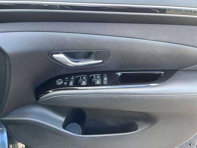 Hyundai Tucson 1.6 TGDi Hybrid 230 SE Connect 5dr 2WD Auto
