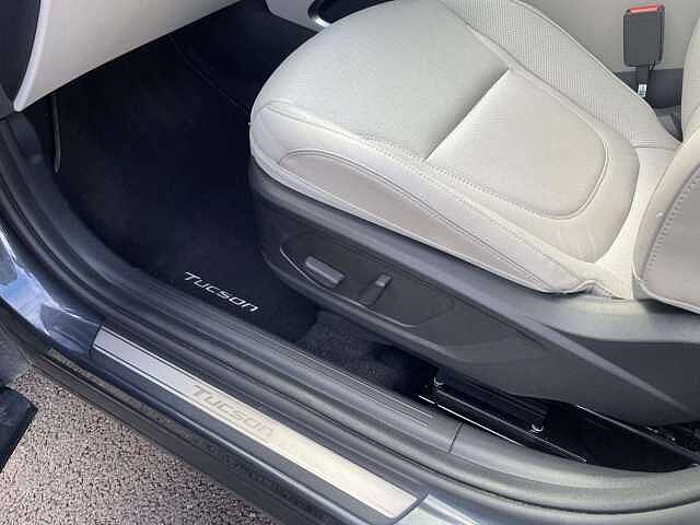Hyundai TUCSON Ultimate T-Gdi Hev Auto Grey