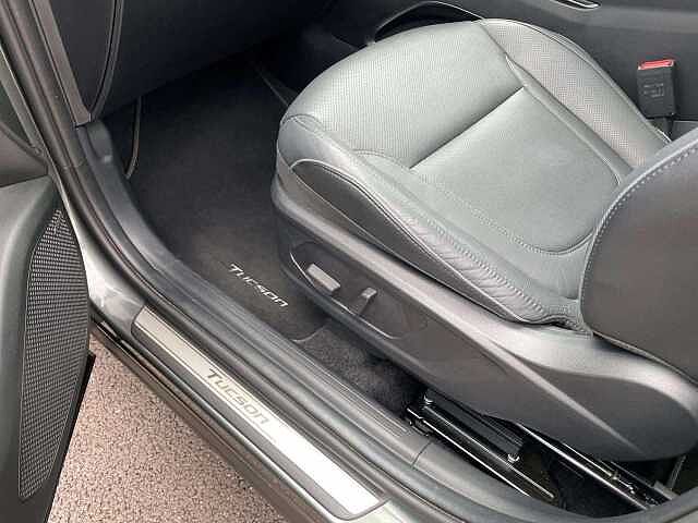 Hyundai TUCSON Ultimate T-Gdi Hev Auto Grey