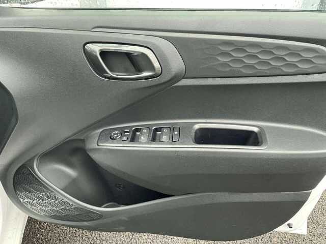 Hyundai i10 1.2 [79] Premium 5dr Auto [Nav]