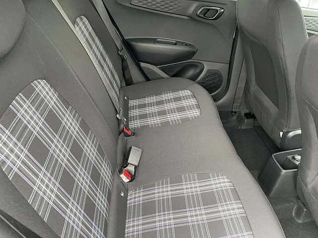 Hyundai i10 1.2 [79] Premium 5dr Auto [Nav]