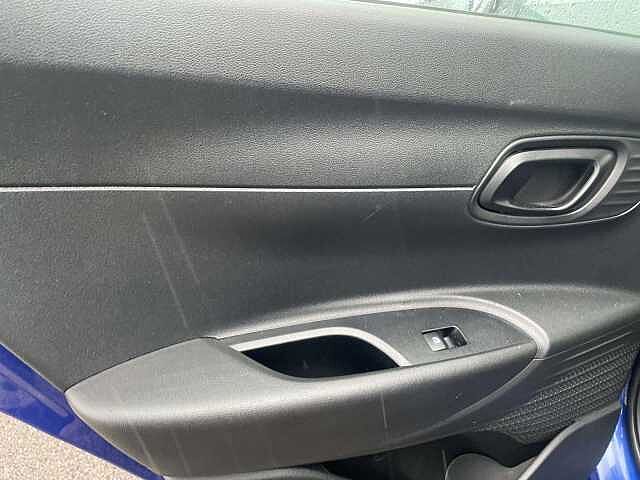 Hyundai BAYON 1.0 TGDi 48V MHEV SE Connect 5dr DCT Blue