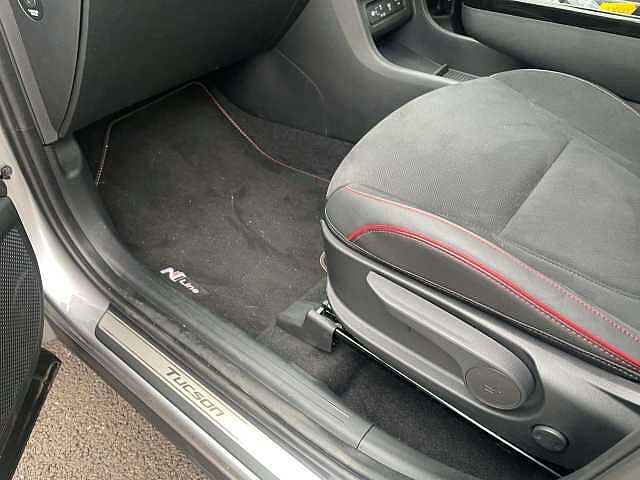 Hyundai TUCSON 1.6T Plug-in Hybrid N Line 5dr 4WD Auto Silver