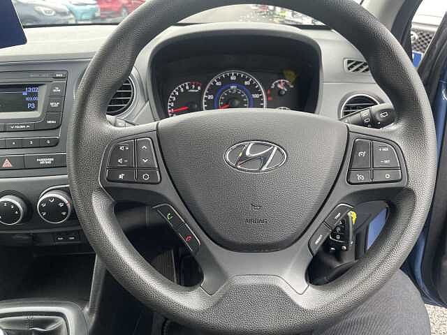 Hyundai I10 1.0 SE 5dr Blue