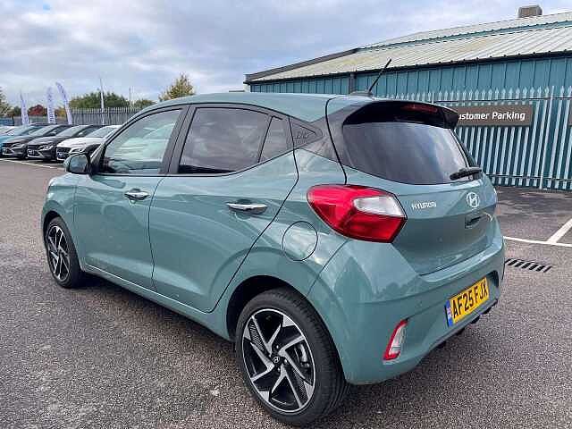 Hyundai i10 1.2 [79] Premium 5dr [Nav]