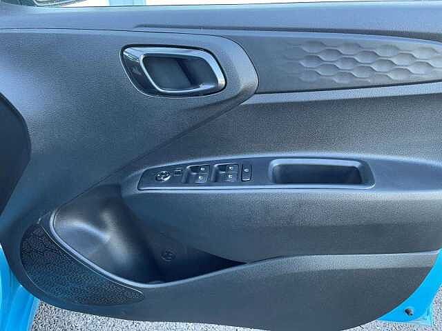 Hyundai I10 1.0 MPi Premium 5dr Blue