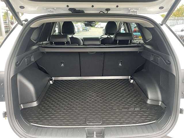 Hyundai TUCSON 1.6T Hybrid Ultimate 5dr Auto White
