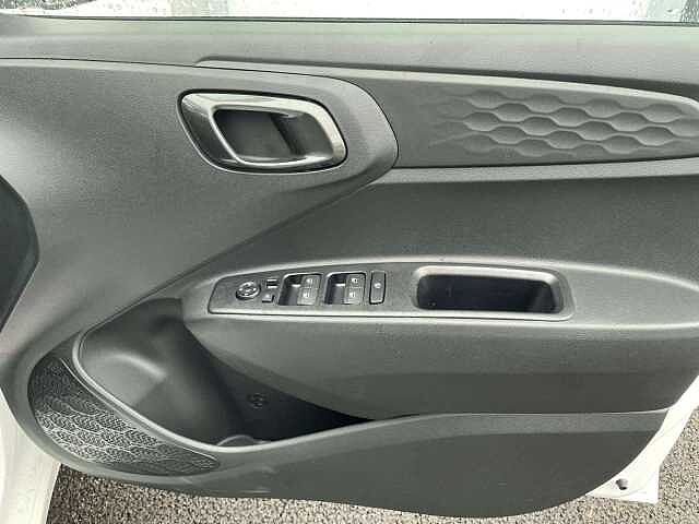 Hyundai i10 1.2 [79] Premium 5dr Auto [Nav]