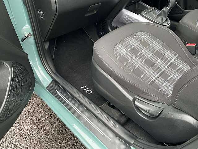 Hyundai i10 1.2 [79] Premium 5dr Auto [Nav]
