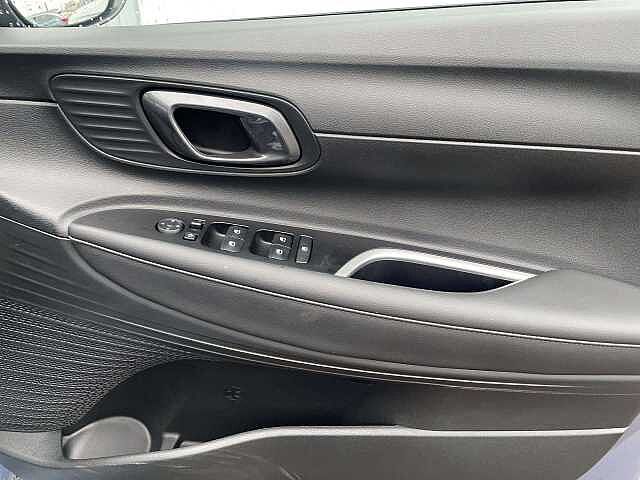 Hyundai i20 1.0T GDi Premium 5dr DCT