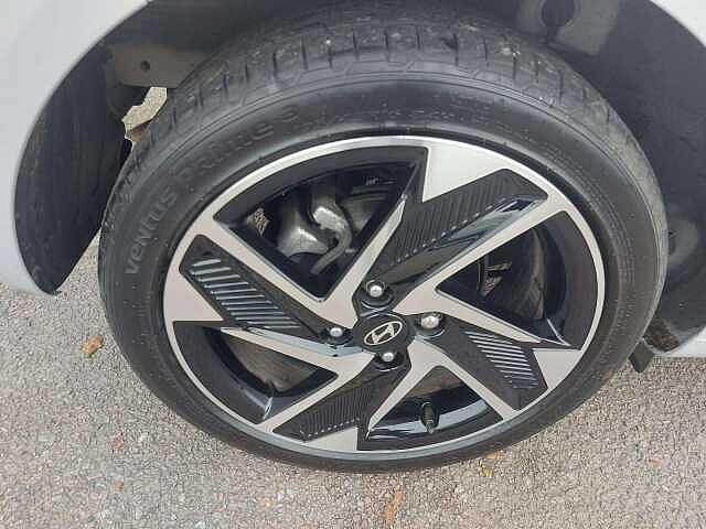 Hyundai i10 1.0 [63] Premium 5dr Auto [Nav]