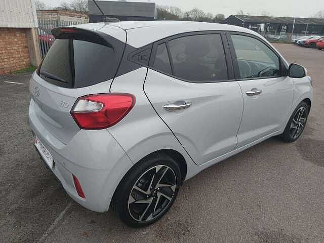Hyundai i10 1.0 [63] Premium 5dr Auto [Nav]