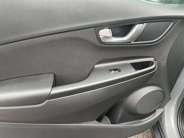 Hyundai KONA 1.6 GDi Hybrid Premium 5dr DCT