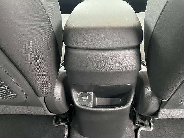 Hyundai KONA 1.6 GDi Hybrid Premium 5dr DCT