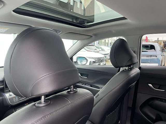 Hyundai KONA 1.6 Hybrid 129 Ultimate 5dr DCT White