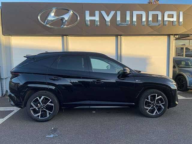 Hyundai TUCSON 1.6T Hybrid N Line S 5dr Auto Black