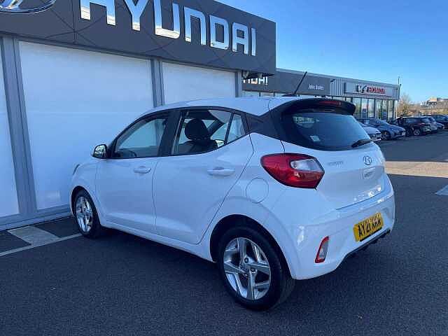 Hyundai i10 1.0 MPi SE Connect 5dr Auto
