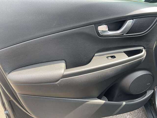 Hyundai KONA 1.6 GDi Hybrid Ultimate 5dr DCT