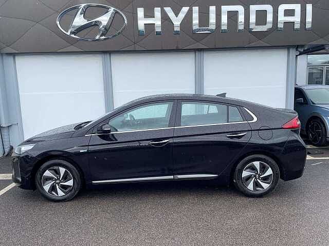 Hyundai IONIQ 1.6 GDi Hybrid Premium 5dr DCT