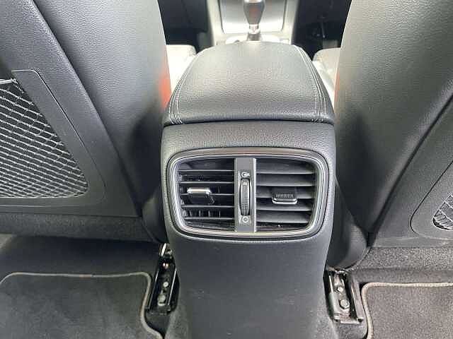 Hyundai I30 1.4T GDI Premium 5dr Red