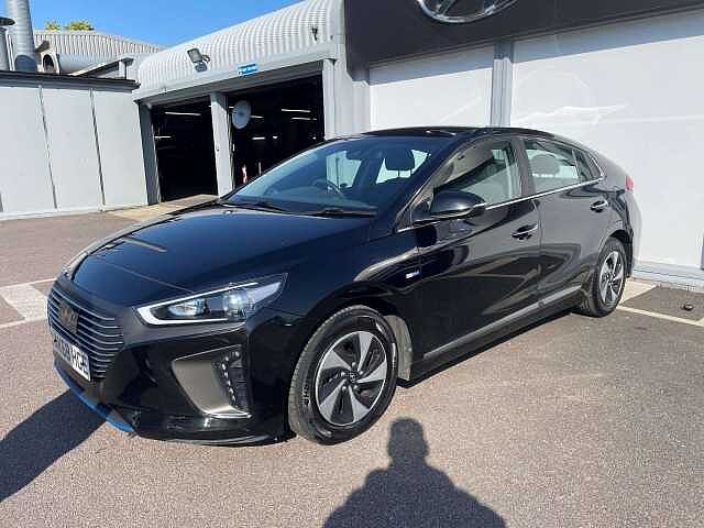 Hyundai IONIQ 1.6 GDi Hybrid Premium 5dr DCT