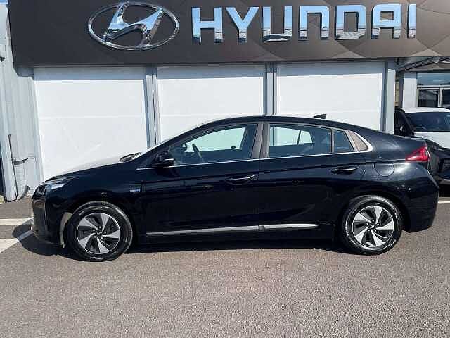 Hyundai IONIQ 1.6 GDi Hybrid Premium 5dr DCT