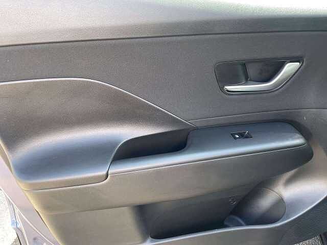 Hyundai KONA 1.6 GDi Hybrid Advance 5dr DCT Blue