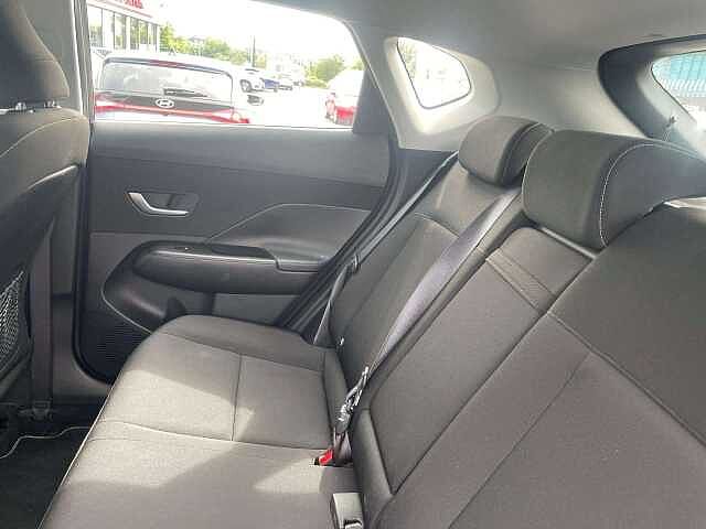 Hyundai KONA 1.0T Advance 5dr