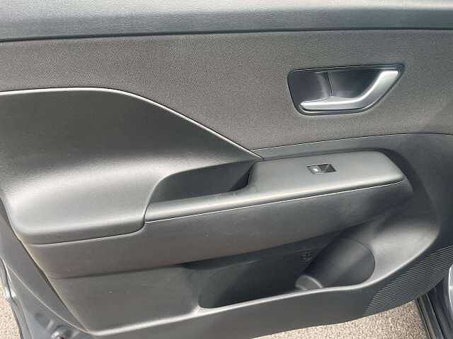 Hyundai KONA 1.0T Advance 5dr