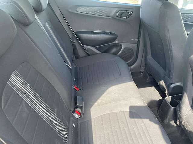 Hyundai i10 1.0 MPi SE Connect 5dr