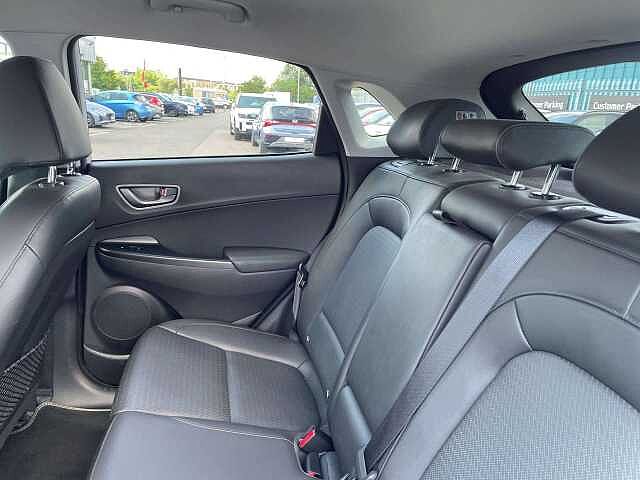 Hyundai KONA 150kW Premium SE 64kWh 5dr Auto