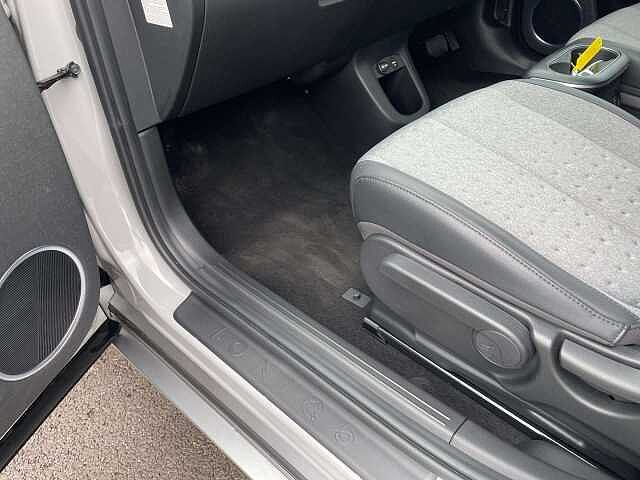 Hyundai IONIQ 5 168kW Premium 77 kWh 5dr Auto [Part Leather]