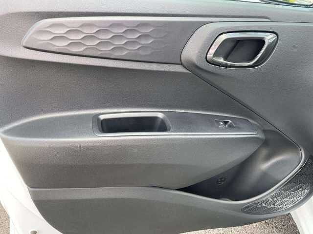 Hyundai i10 1.2 [79] Premium 5dr [Nav]