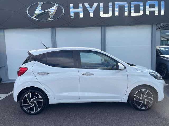 Hyundai i10 1.2 [79] Premium 5dr [Nav]
