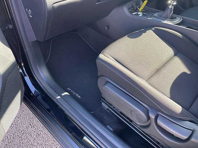 Hyundai KONA 1.6T 138 Advance 5dr