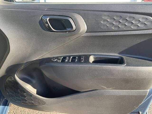 Hyundai i10 1.0 [63] Premium 5dr Auto [Nav]