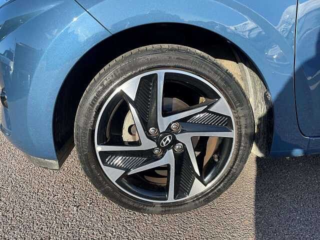 Hyundai i10 1.0 [63] Premium 5dr Auto [Nav]